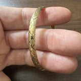 14k Yellow Gold 6.3g Diamond Pattern 6.5mm Bangle Bracelet 7.5"