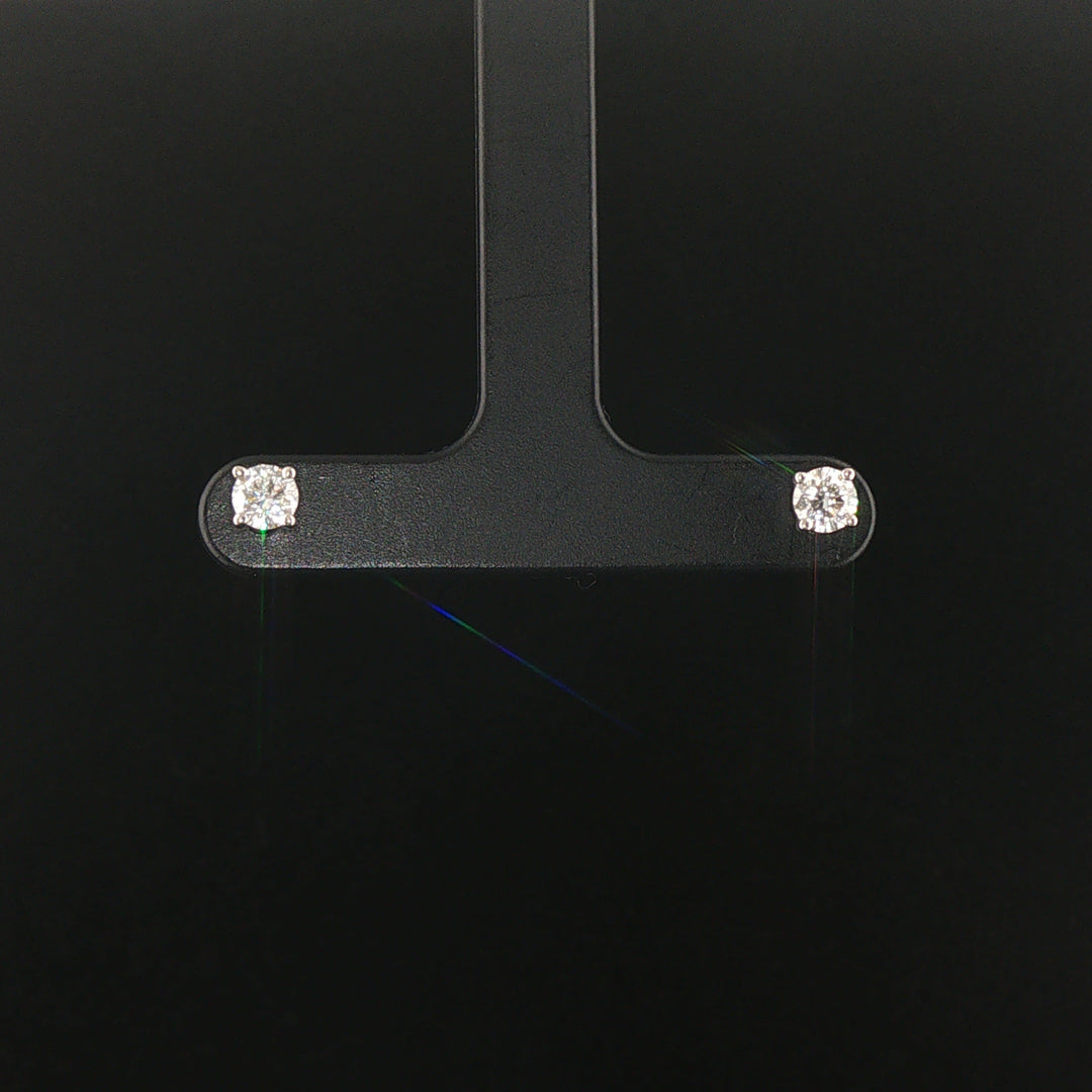Brand New 0.55cttw Natural Diamond Stud Earrings in 14k Gold