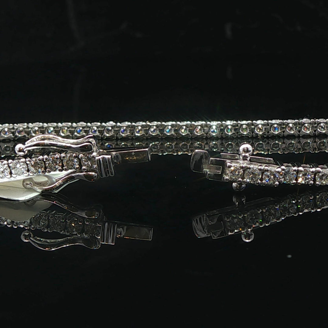 Brand New 1.5cttw Natural Diamond Tennis Bracelet in 14k White Gold