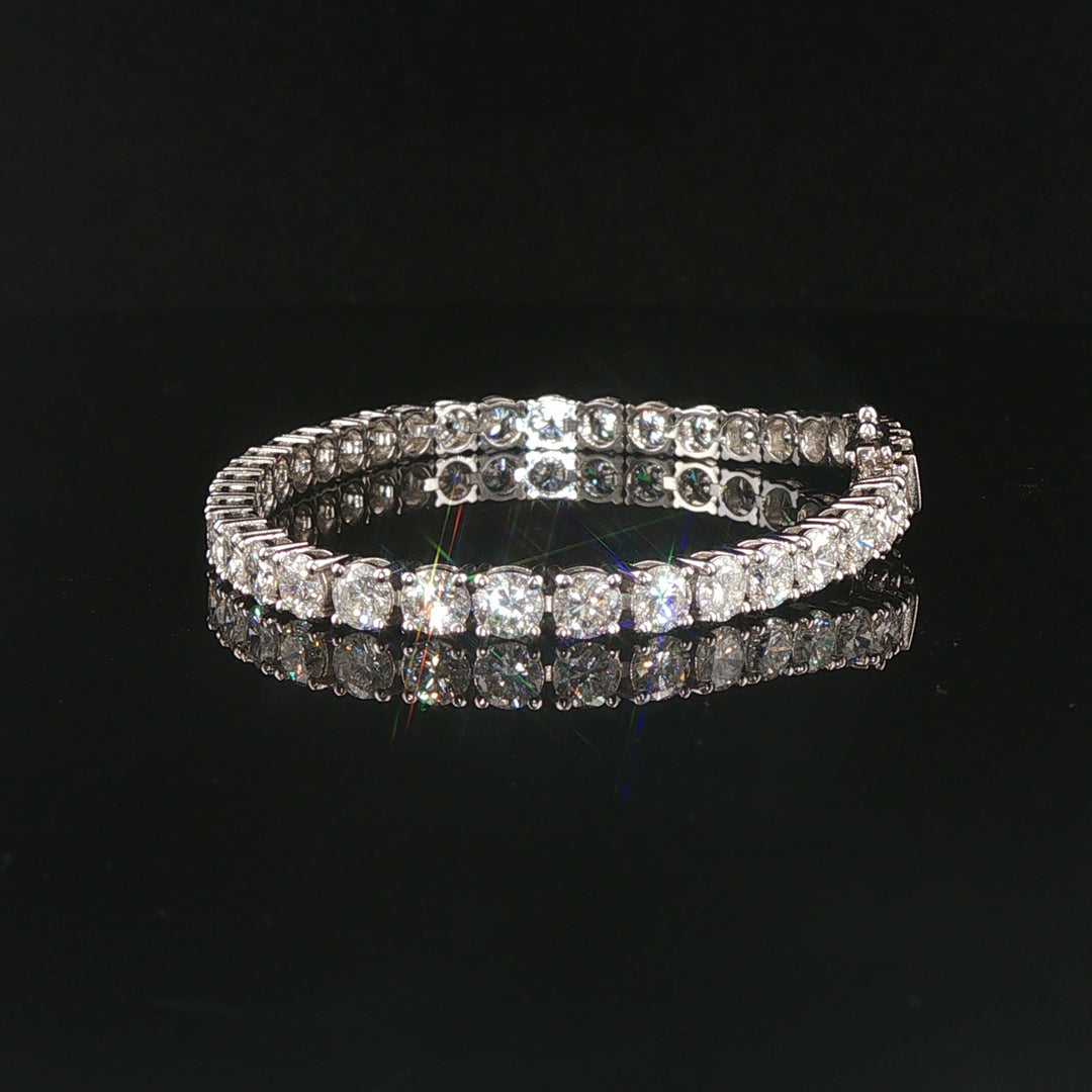Brand New 12cttw Natural Diamond Tennis Bracelet in 14k Gold