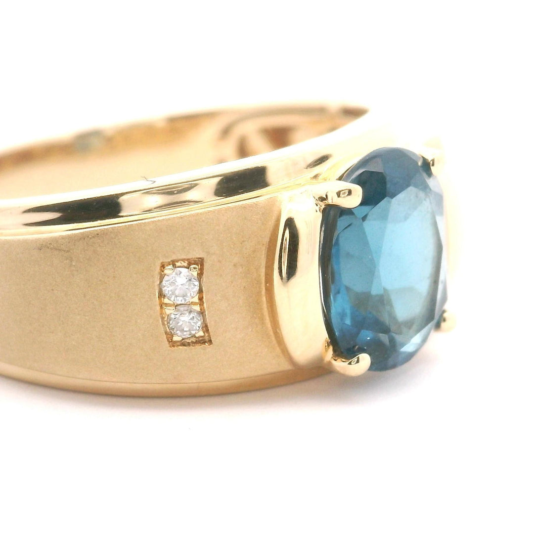 Cirari 14k Yellow Gold Blue Topaz and Diamond Men's Ring Size 11