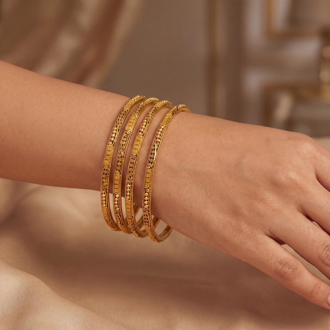 Set of Four 22k Yellow Gold 38g Solid Beaded Diamond Cut Bangle Bracelets 7.75"