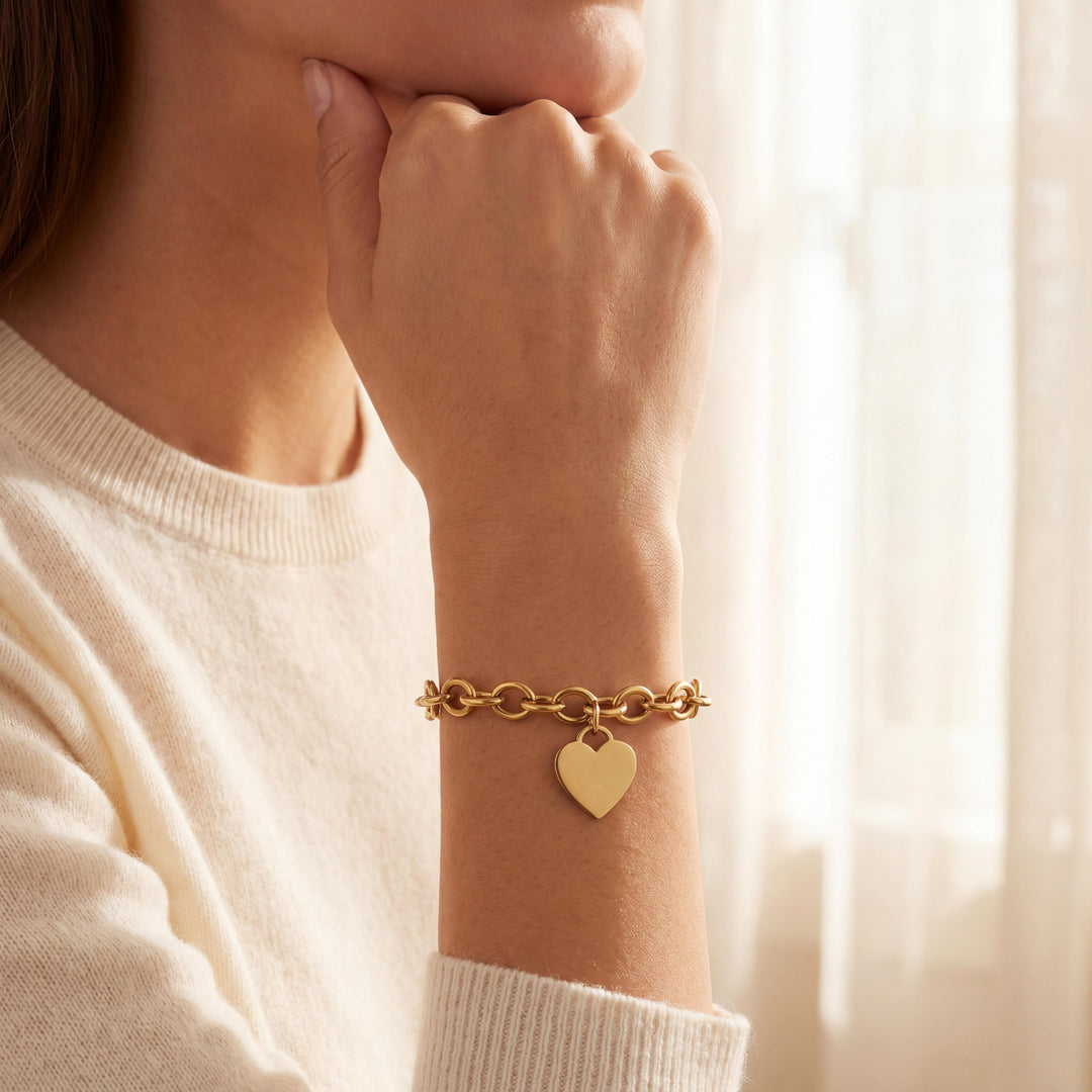 14k Yellow Gold 7.4g Hollow Cable Link Bracelet with Heart Charm 7.25"