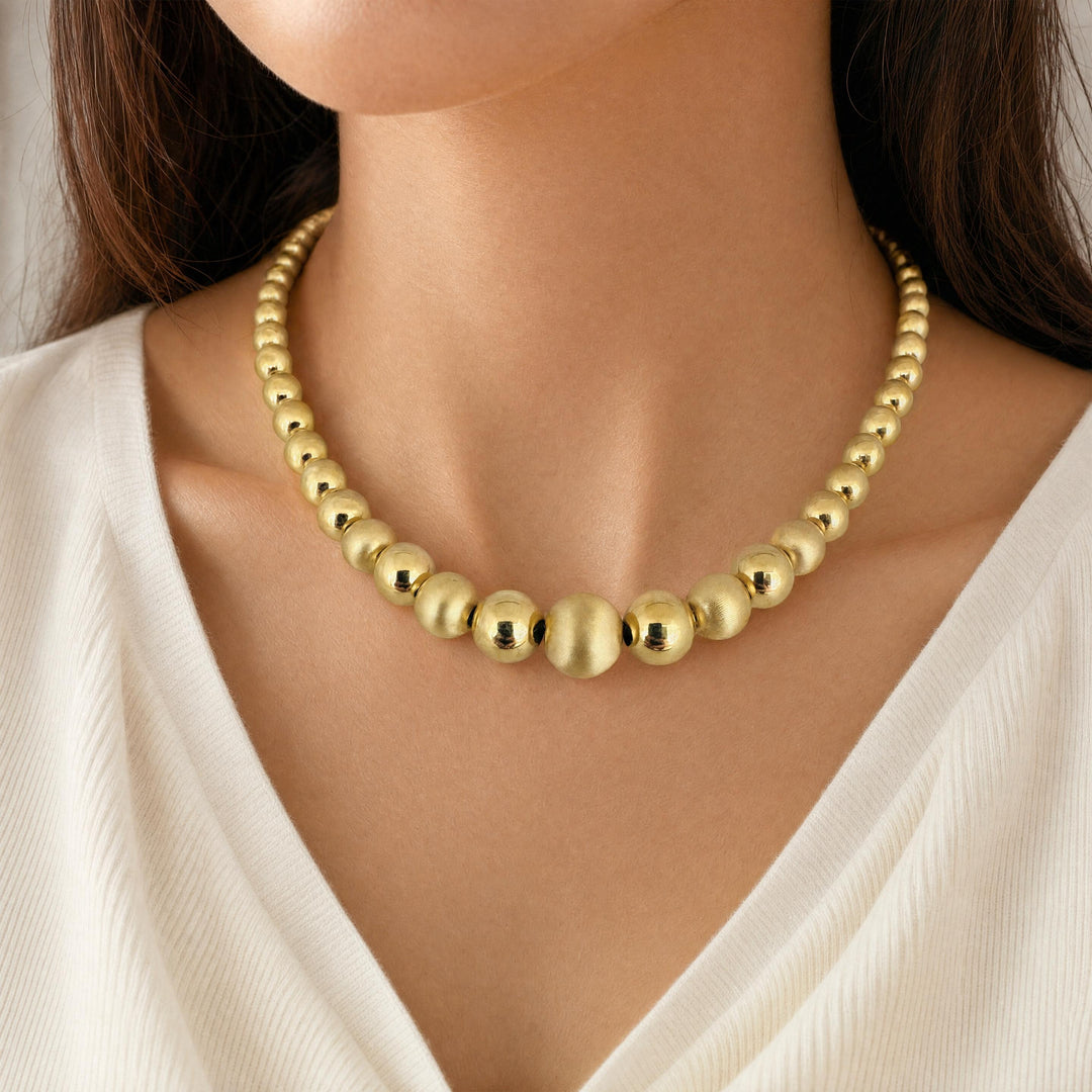 14k Yellow Gold 13.3g Hollow Graduated Ball Bead Necklace Italy 16.5"