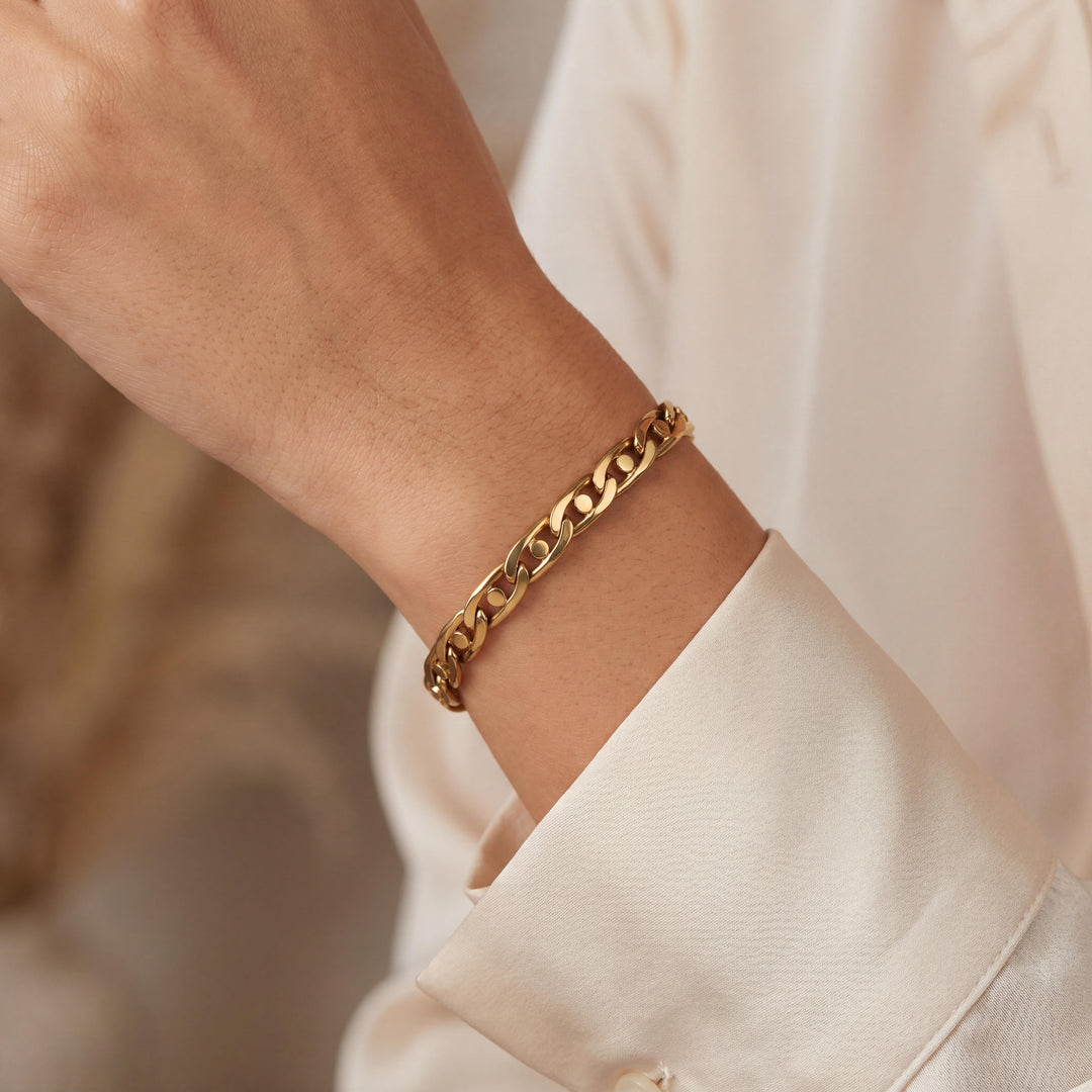 18k Yellow Gold 9.8g Solid Ladies 4.5mm Fancy Gucci Link Bracelet 6.75"