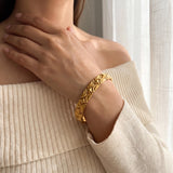 22k Yellow Gold 21.7g Ladies 10mm Fancy Link Bracelet 7"