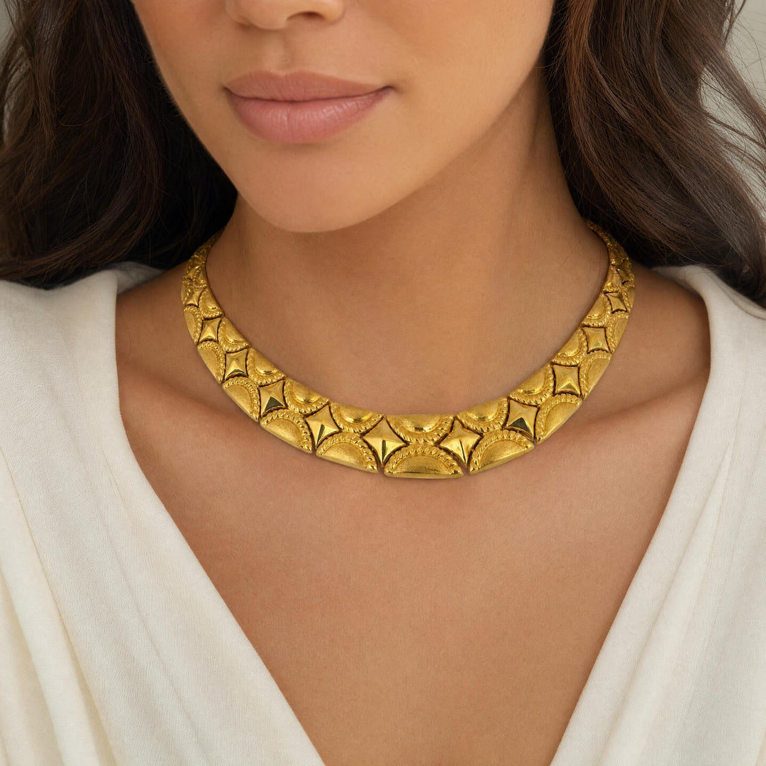 22k Yellow Gold 42.2g Ladies Fancy Link Graduated Link Necklace 16"