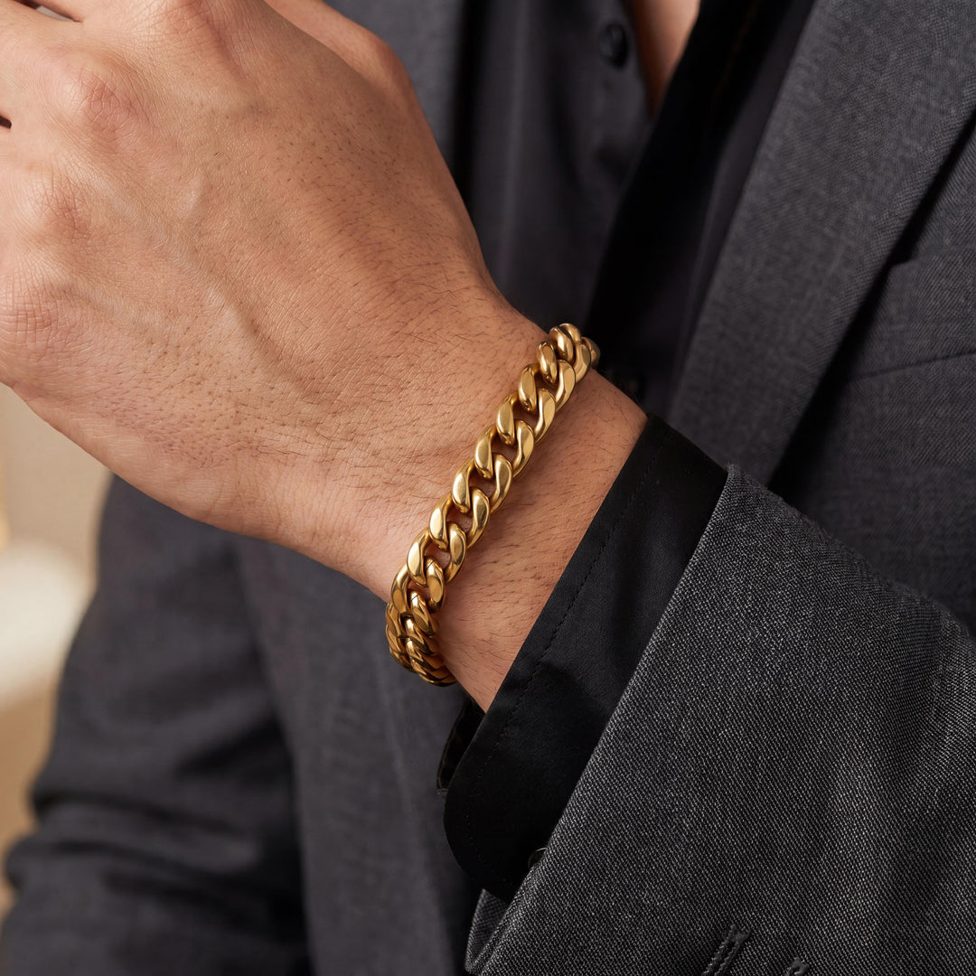 14k Yellow Gold 14.6g Semi Solid Men's 7mm Curb Link Bracelet Italy 8"