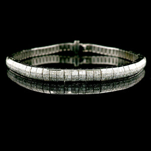 18k White Gold and 8cttw Diamond Heavy 23.6g Ladies Bracelet 7"