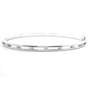 14k White Gold and Diamond Ladies Bangle Bracelet 7"