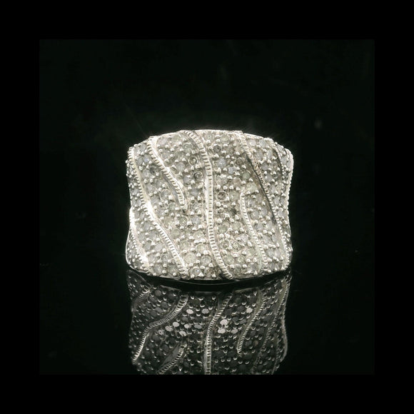 14k White Gold and Diamond 7.9g Ladies Vintage Wide Band Ring Size 6