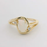 14k Yellow Gold Ladies Opal and Diamond Ring Size 6