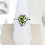 Brand New Peridot and Diamond 14k White Gold Ring Size 7.25