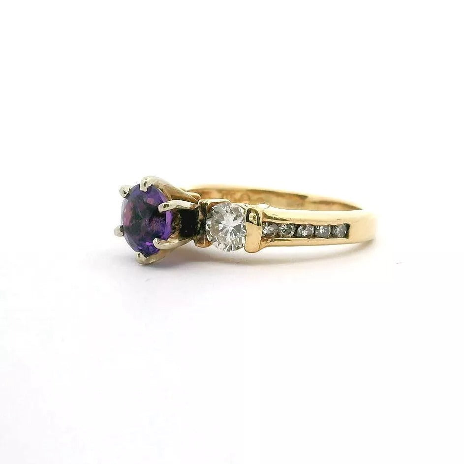 14k Yellow Gold Amethyst and Diamond Ring Size 6