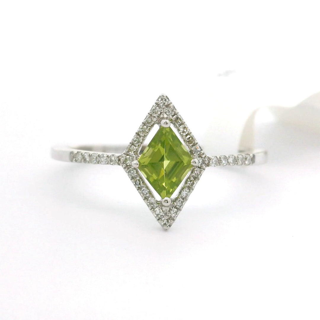 Brand New Peridot and Diamond Halo Ring in 14k White Gold Size 7