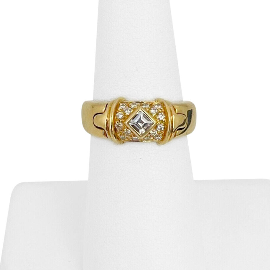 Buy Diamond Ring In 18K Yellow Gold Online | Madanji Meghraj